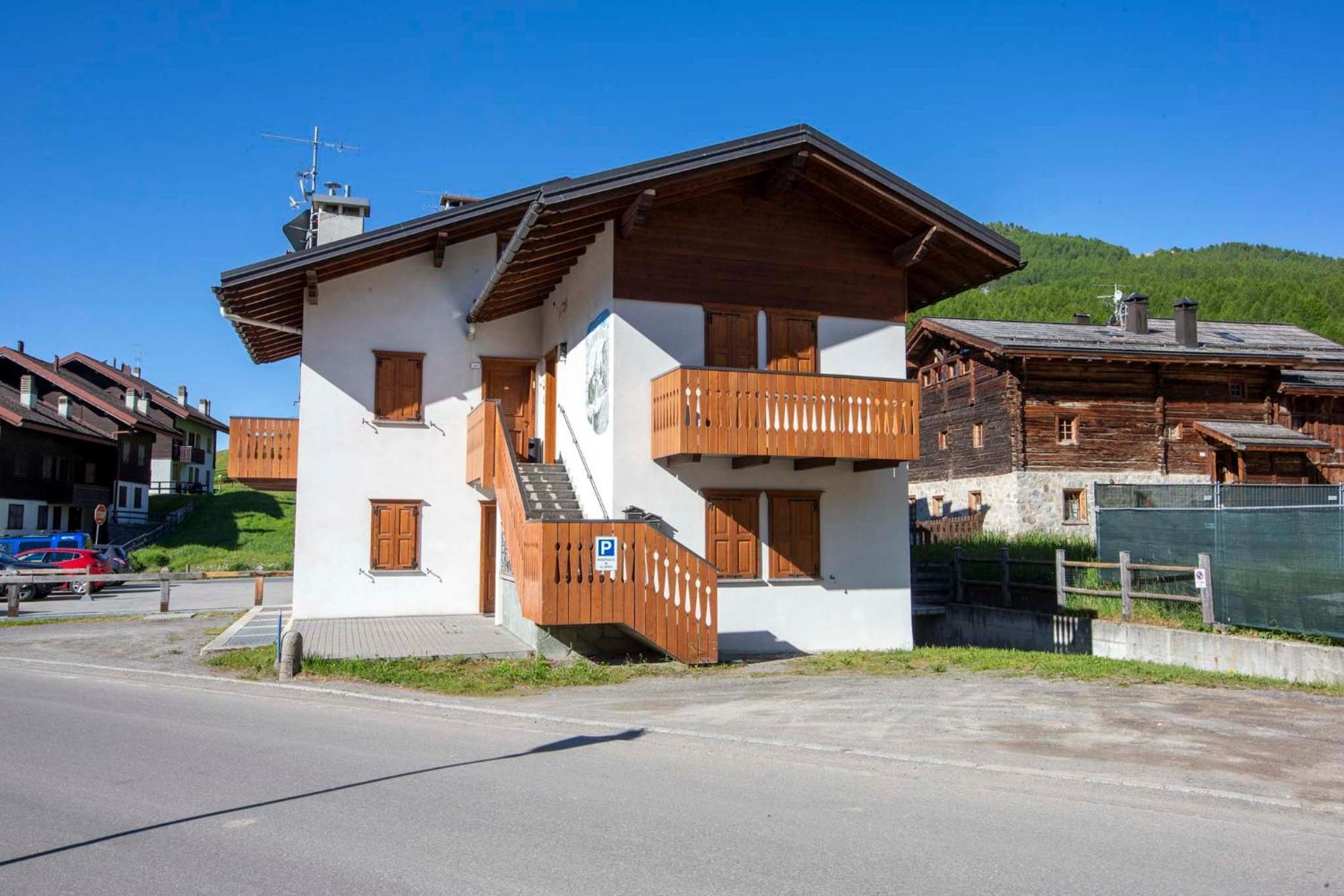 Appartamenti Brunnlein Livigno Exterior photo